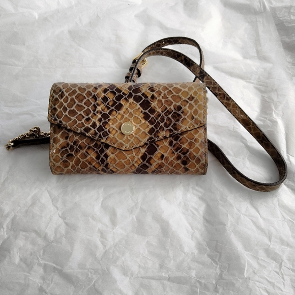 Michael kors python embossed crossbody - Picture 2 of 12
